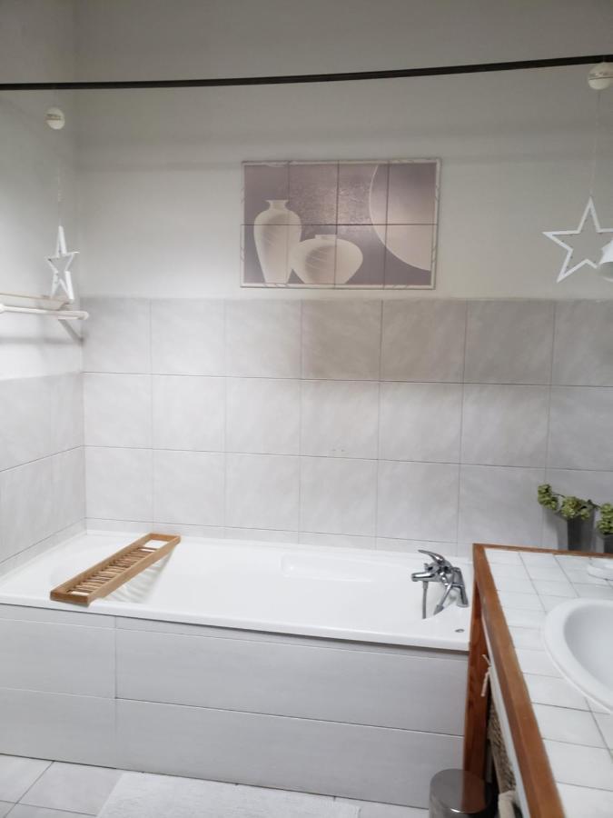 Chambre Dans Une Grande Maison Entre Canal Du Midi Et Centre Ville بزييه المظهر الخارجي الصورة